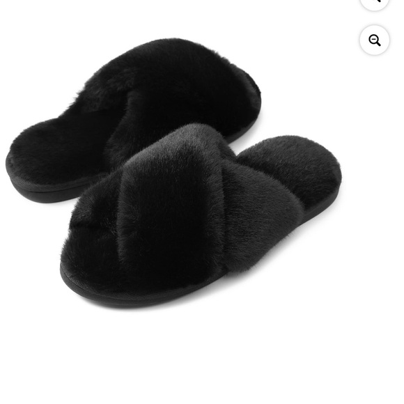 Cozy Black Faux Fur Women's Slippers Size 9-9.5 (40-41)
Mtp(18) - Picture 8 of 8